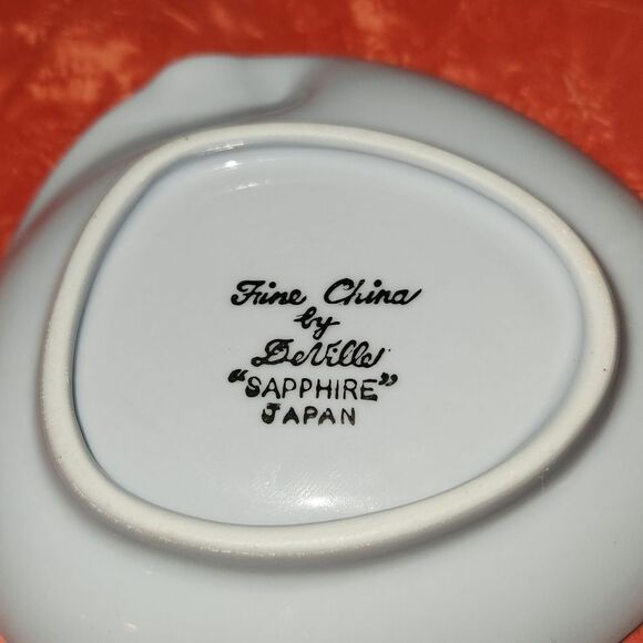Sapphire by Deville Small Ashtray - Picture 3 of 3